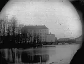 Stadsvy, Örebro slott, Slottsparken och Kanslibron.