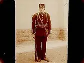 En soldat.
Hjälmar Svensson, Rönneberg, Kristinehamn, Värmland.
Grenadjärer, I3.
