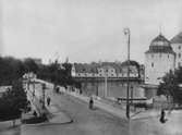 Storbron. Till höger Husarstallet i nuvarande Centralparken.
Reproduktion 1928, efter en äldre bild från omkring år 1900.