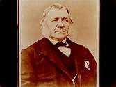 En man, bröstbild. År 1807-1878
Kommunalnämndens ordförande i Sköllersta 1844-1858, ledamot av bondeståndet 1844-1858, grundande av Sköllersta Sparbank 1850. Hemmansägare Anders Persson.