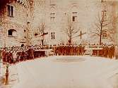 Örebro Slott, kanoninvigning.
Banktjänsteman Hugo Hedberg, Fredsgatan 42, Örebro.