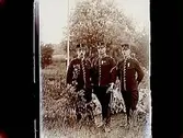 Tre soldater.
17 korpral Andersson.
Kungliga Svea Trängkår.