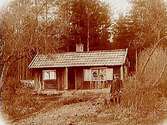 Envånings bostadshus.Bloms gamla stuga.