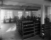 Nya Skofabriks AB Örnen, interiör från utputsningsavdelningen för Goodyear.