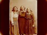 Tre flickor.Hanna Gustafsson