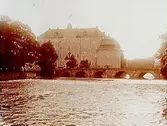 Örebro Slott.
Slottet och Kanslibron från öster.