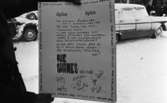 Poppolis döpt av Shanes  11 december 1965

Bild av det Pop-Diplom som popgruppen Shanes tilldelat polisen. På detta står följande text: 