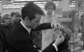 Fransk kosmetolog 19 april 1966

Max Factor