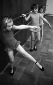 Balettskola bildsida 20 januari 1966