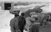 Engångsglas soptippsbesvär 11 januari 1966

Tre män i arbetskläder står vid mindre lastbil vid soptipp