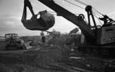 Vivalla Special Byggnummer 11 november 1967

Två grävmaskiner och en caterpillar i full aktion på en byggarbetsplats.