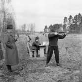 Korpskyttetävlingar.
9 maj 1955