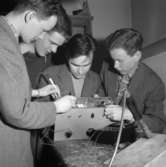 Radioamatörer vid Teknis.
11 maj 1955