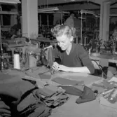 Agafabriken, Skofabriken. Kumla.
Bildsidan.
4 december 1954.