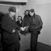 Bilvurpa i Mällösa (Mellösa).
25 januari 1955