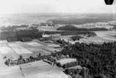 Flygfoto över Asker.
Bilden tagen för brevkort.
Förlag: Ernestams, Asker.