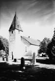 Edsbergs kyrka, exteriör.
Bilden tagen för vykort.