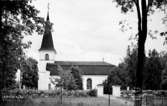 Axbergs kyrka, exteriör.
Bilden tagen för vykort.