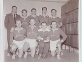 Handbollslag i Örebro, Idrottshuset 1947. Oscaria korplag
.