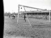 Fotboll. ÖSK gör mål på Reimersholm.