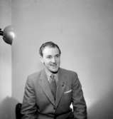 En man, bröstbild.Rune Hammargren