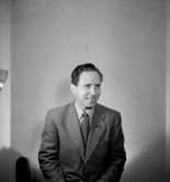 En man, bröstbild.Aldor Berg