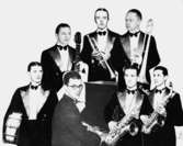 Whispering Band 1937, sju män med musikinstrument.