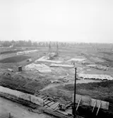 Byggnadsarbete, 3:e etappen.
Bilden tagen i samband med en särskild dokumentation som fotografen gjorde åt Stiftelsen Hyresbostäder Örebro.