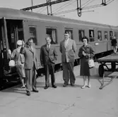 Familjegrupp vid Centralstationen.