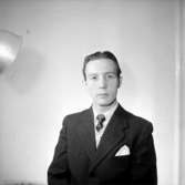 En man, bröstbild.Gustafsson & Görtz personal.