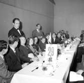 Oscarias 50 årsjubileum.Interiör, grupp.