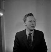 En man, bröstbild.Gustafsson & Görtz personal.