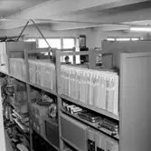 Allmotor AB, affärsinteriör, hylla.