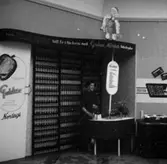 Konsthallens varumässa, interiör, Norlings läsk.