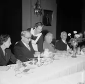 Middag på Odd Fellow.
Hjalmar Lindskog