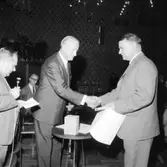 Schack VM i augusti 1966, prisutdelning.