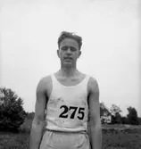 Tävling, en man.
Karlslunds Idrottsförening (K.I.F.).