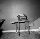 Kontorsinteriör, skrivmaskin.
Wigrell & Co.