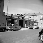 Bilverkstad, Görtz Motor AB.
Fordverkstad, adress Södra Grev Rosengatan10.
Koppartrans bensinstation i hörnet Skolgatan - Södra Grev Rosengatan.