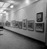 Interiör av utställningssal.
Inga Bergs utställning.
Wallin (beställare ?).