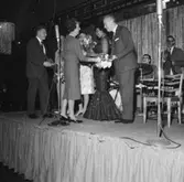 Oscarias julfest på Idrottshuset.