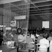 Konsum, affärsinteriör, möbelavdelningen, föreläsning med Lena Madsen.