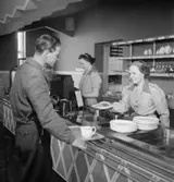 Konsum, restaurang Gyllingen, interiör från matsalen.