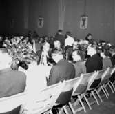 Oscarias 50 årsjubileum.Interiör, grupp.