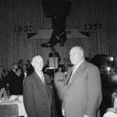 Oscarias 50 årsjubileum.Interiör, grupp.