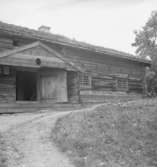 Kullängsstugan, exteriör.
1 oktober 1940.