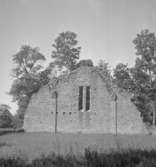 Riseberga klosterruin.
2 juli 1942.