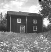 Kårstahult, bostadshus.
19 juni 1945