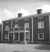 Järnboås prästgård.
21 juli 1945