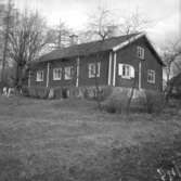 Komministergården, exteriör.
2 april 1948.